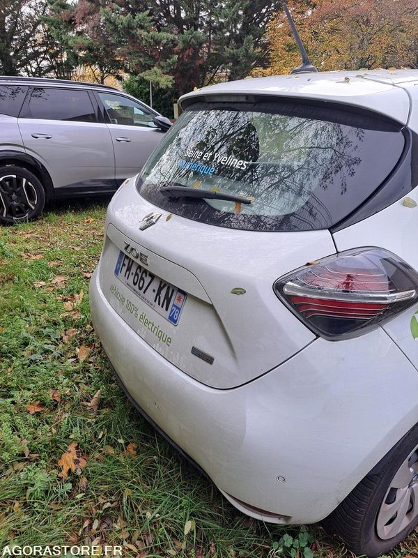 RENAULT - ZOE - 2019 - 41 000KM - سيارة: صور 4 RENAULT - ZOE - 2019 - 41 000KM - سيارة: صور 4