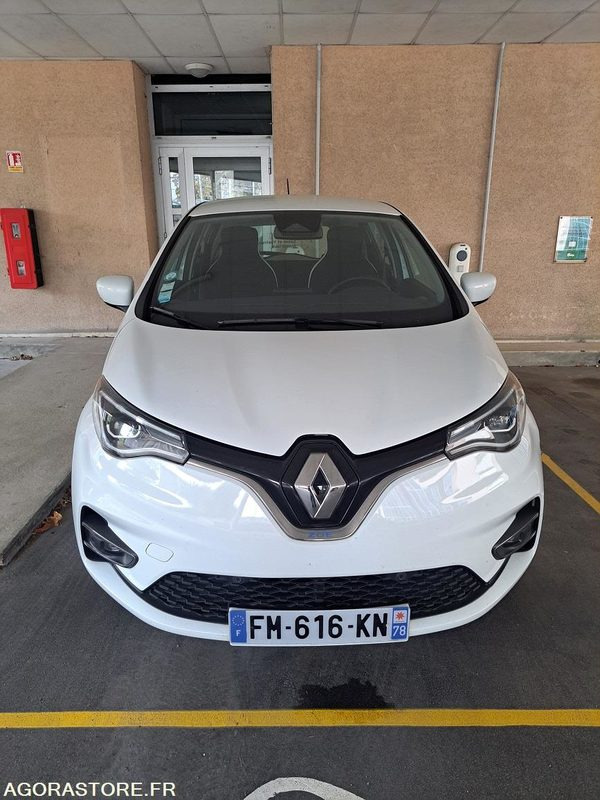 RENAULT - ZOE - 2019 - 65 000 KM - سيارة: صور 1 RENAULT - ZOE - 2019 - 65 000 KM - سيارة: صور 1