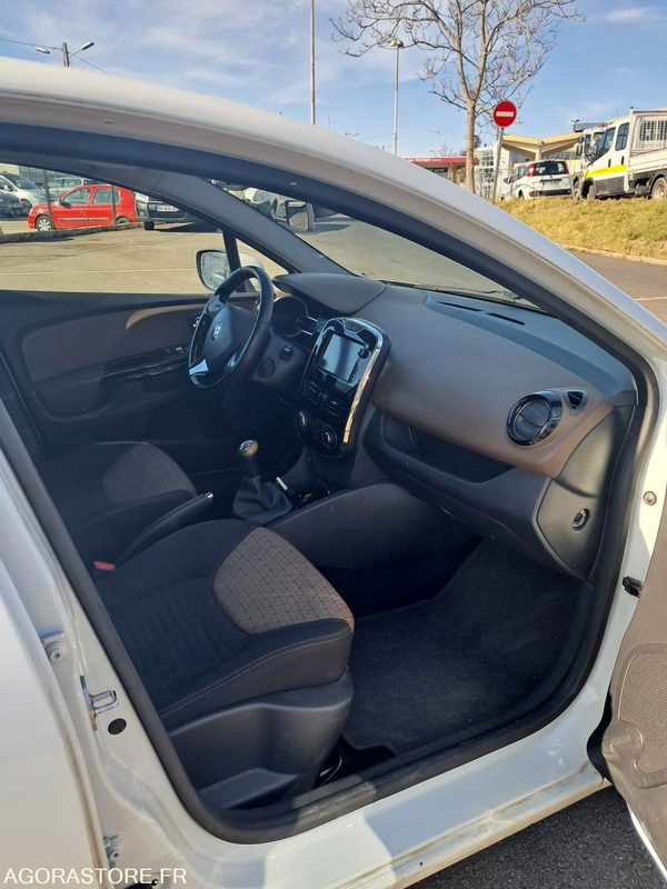 سيارة Renault CLIO 4 CY-139-SR - 2013 - 142180KM: صور 7