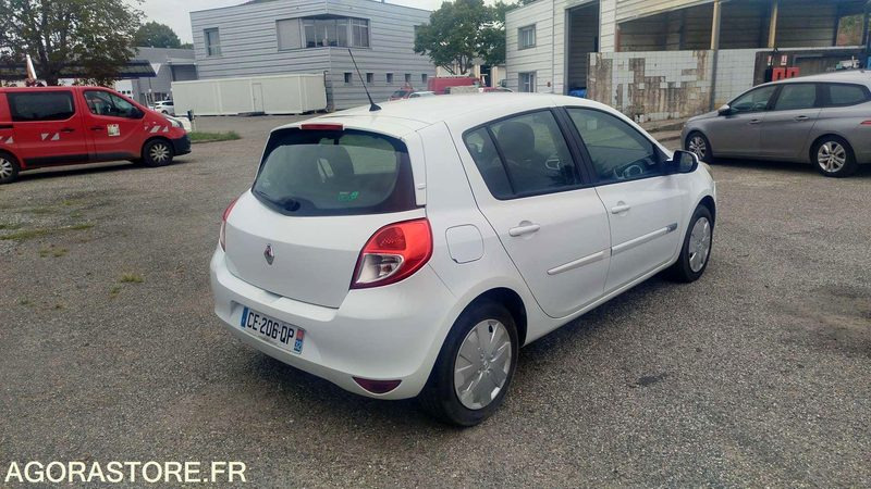 Renault - Clio - 2012 - 172874 kms - سيارة: صور 2 Renault - Clio - 2012 - 172874 kms - سيارة: صور 2