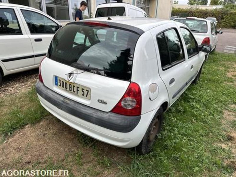 Renault Clio - 300BCF57 - سيارة: صور 4 Renault Clio - 300BCF57 - سيارة: صور 4