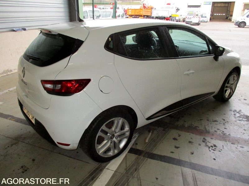 Renault Clio 4 - 2018 - 105194 kms - سيارة: صور 3 Renault Clio 4 - 2018 - 105194 kms - سيارة: صور 3