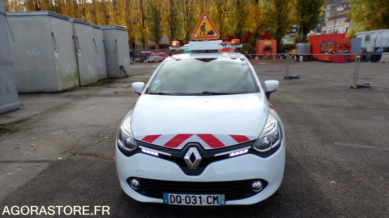Renault Clio 4 DQ-031-CM (BP) - سيارة: صور 2 Renault Clio 4 DQ-031-CM (BP) - سيارة: صور 2