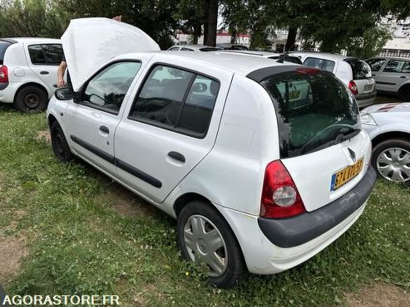 Renault Clio - 674ATL57 - سيارة: صور 4 Renault Clio - 674ATL57 - سيارة: صور 4