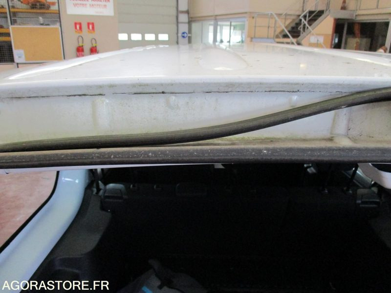 Renault Kangoo électrique - 2018 - 31518 kms - فان المدمجة, فان كهربائية: صور 5 Renault Kangoo électrique - 2018 - 31518 kms - فان المدمجة, فان كهربائية: صور 5