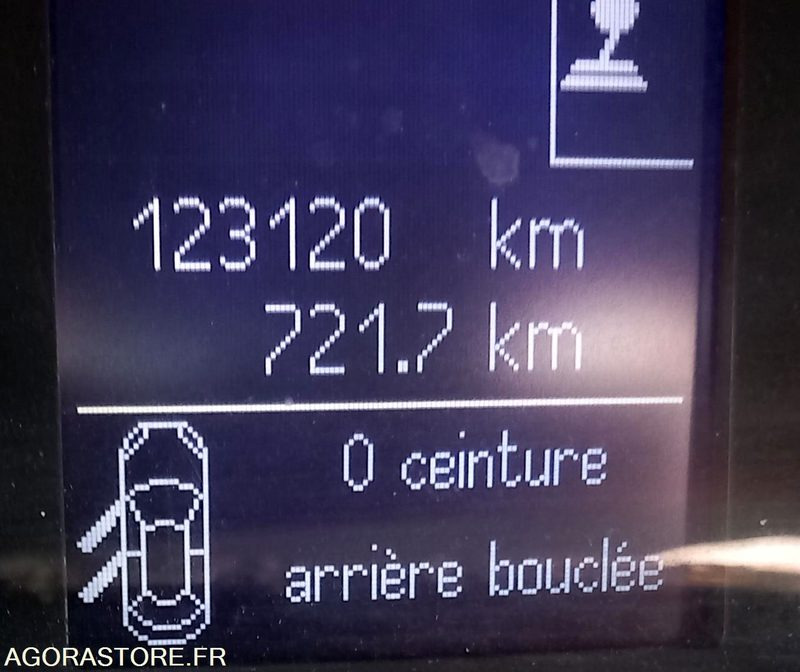 Renault Laguna BN785FL - سيارة: صور 5 Renault Laguna BN785FL - سيارة: صور 5