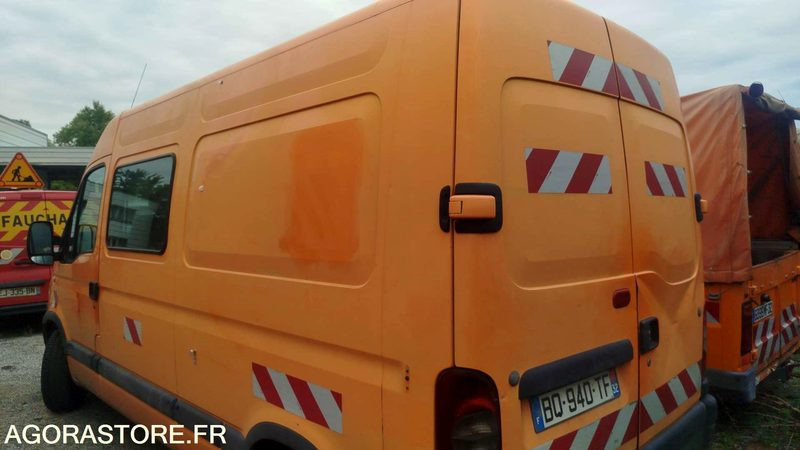 Renault Master 2004 - BQ-940-TF - 299292km - فان: صور 3 Renault Master 2004 - BQ-940-TF - 299292km - فان: صور 3