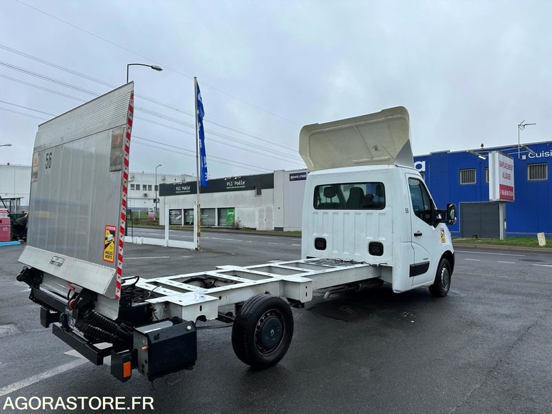 Renault Master III 2.3 DCI Plateau avec Hayon - الشاحنات الصغيرة: صور 3 Renault Master III 2.3 DCI Plateau avec Hayon - الشاحنات الصغيرة: صور 3
