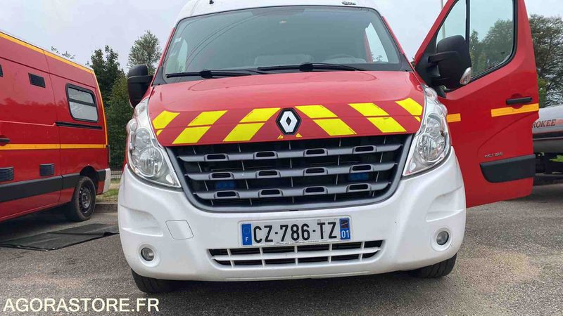 Renault Master III dci 125 - 23/10/2013 - سيارة إسعاف: صور 2 Renault Master III dci 125 - 23/10/2013 - سيارة إسعاف: صور 2