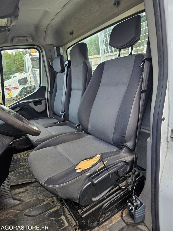 Renault Master dci125 - 2015 - 183272km - DV344LR - قلاب صغير: صور 5 Renault Master dci125 - 2015 - 183272km - DV344LR - قلاب صغير: صور 5