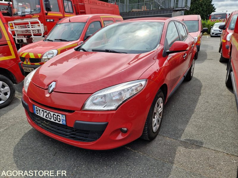 Renault Megane - BY720GG - سيارة: صور 1 Renault Megane - BY720GG - سيارة: صور 1