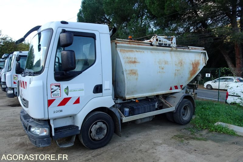 Renault Midlum 220 DXI - شاحنة القمامة: صور 2 Renault Midlum 220 DXI - شاحنة القمامة: صور 2