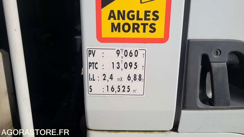 Renault Midlum 240 - 2009 - 196541kms - 156BFD67 - شاحنة القمامة: صور 5 Renault Midlum 240 - 2009 - 196541kms - 156BFD67 - شاحنة القمامة: صور 5