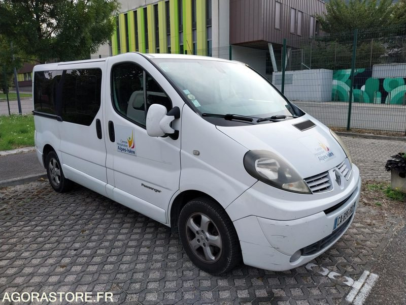 Renault Trafic - 2012 - 101452 kms - صغيرة, ميكروباص: صور 2 Renault Trafic - 2012 - 101452 kms - صغيرة, ميكروباص: صور 2