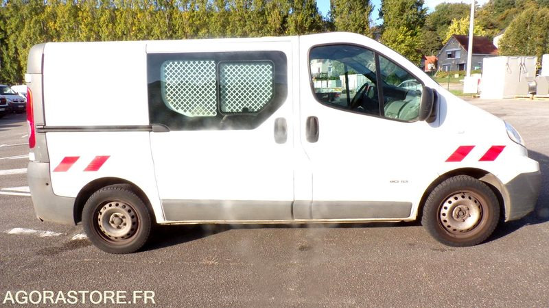 Renault Trafic AD-751-WW (BE) - فان: صور 4 Renault Trafic AD-751-WW (BE) - فان: صور 4