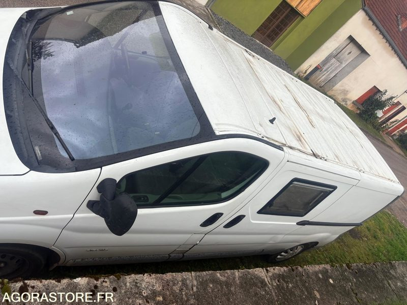 Renault Trafic dci 115 / 228000 km - Immatriculation anglaise - فان المدمجة, الشاحنات الصغيرة كابينة مزدوجة: صور 5 Renault Trafic dci 115 / 228000 km - Immatriculation anglaise - فان المدمجة, الشاحنات الصغيرة كابينة مزدوجة: صور 5