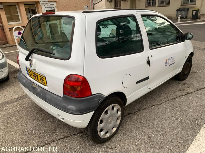 Renault Twingo - 2006 - 148 456 kms - 57 BPW 06 - سيارة: صور 4 Renault Twingo - 2006 - 148 456 kms - 57 BPW 06 - سيارة: صور 4