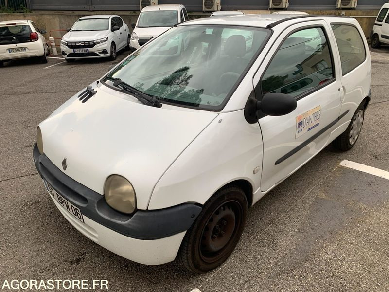 Renault Twingo - 2006 - 148 456 kms - 57 BPW 06 - سيارة: صور 2 Renault Twingo - 2006 - 148 456 kms - 57 BPW 06 - سيارة: صور 2