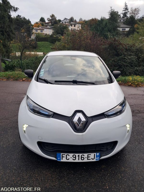 Renault ZOE FC-916-EJ - سيارة: صور 1 Renault ZOE FC-916-EJ - سيارة: صور 1