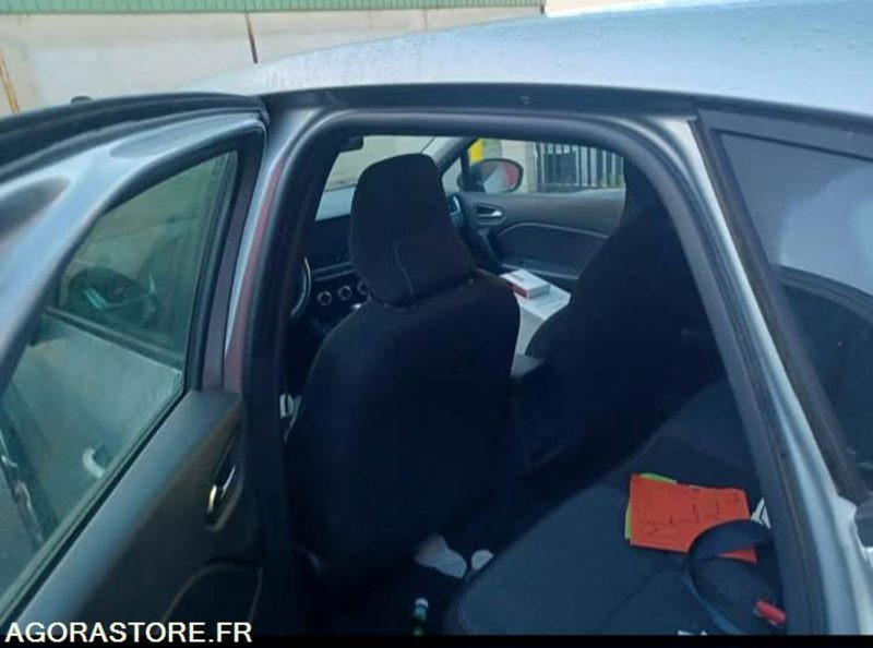 سيارة دفع رباعي Renault captur E-Tech: صور 6 سيارة دفع رباعي Renault captur E-Tech: صور 6