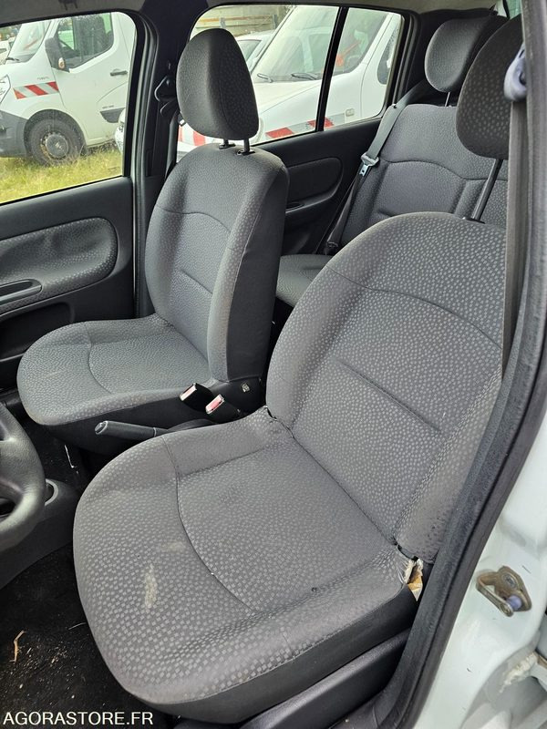 Renault clio - 2008 - 189212km - 2985WX28 - سيارة: صور 5 Renault clio - 2008 - 189212km - 2985WX28 - سيارة: صور 5