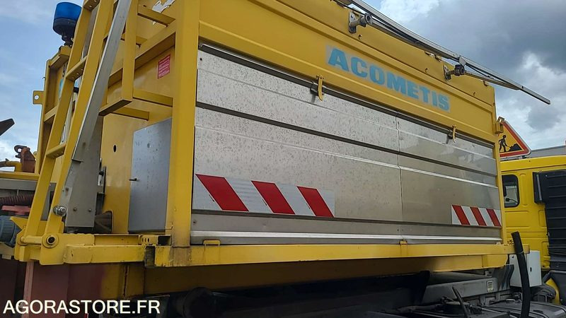 SCANIA 93H 220 - 1996 - 301040 KM - شاحنة: صور 4 SCANIA 93H 220 - 1996 - 301040 KM - شاحنة: صور 4