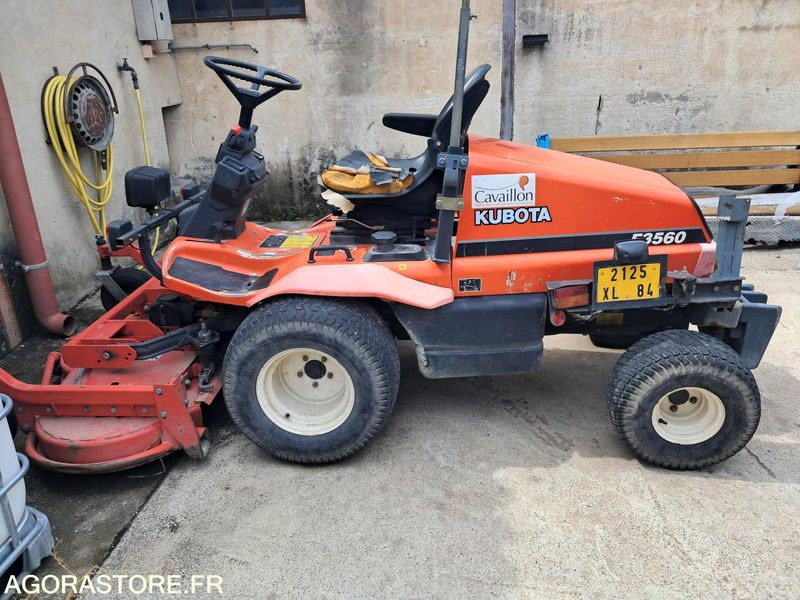 TONDEUSE AUTOPORTEE FRONTALE F3560 KUBOTA - جزازة المروج: صور 1 TONDEUSE AUTOPORTEE FRONTALE F3560 KUBOTA - جزازة المروج: صور 1