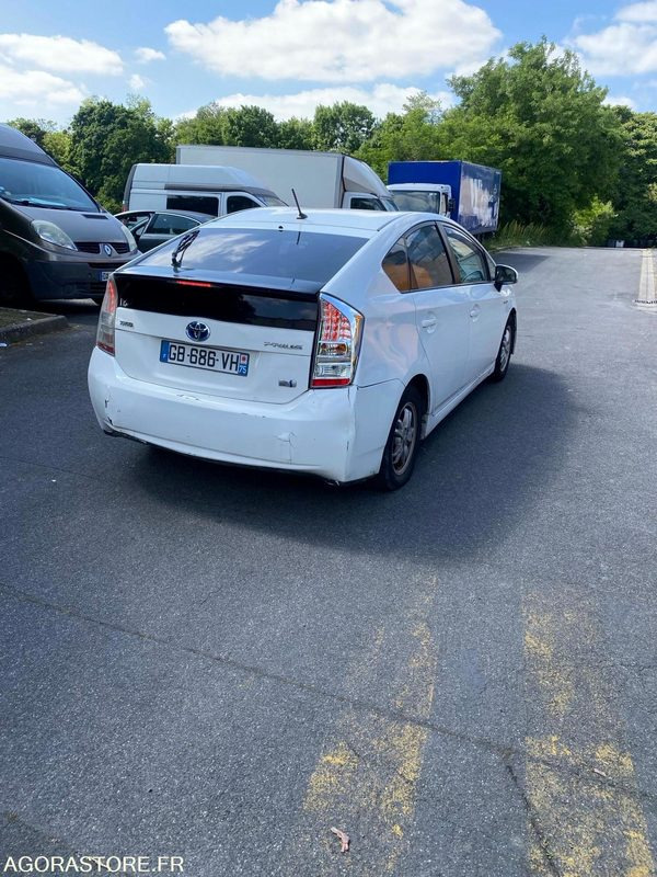 TOYOTA PRIUS HYBRIDE 2/ELECRIQUE/ESS/GPL- 2012- 400000 - سيارة: صور 4 TOYOTA PRIUS HYBRIDE 2/ELECRIQUE/ESS/GPL- 2012- 400000 - سيارة: صور 4