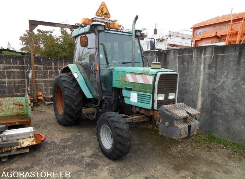 TRACTEUR AGRICOLE MASSEY FERGUSSON 3060 (DD108) - جرار: صور 2 TRACTEUR AGRICOLE MASSEY FERGUSSON 3060 (DD108) - جرار: صور 2
