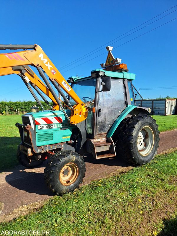 TRACTEUR CHARGEUR MASSEY FERGUSON - 1998 - 13654Heures - جرار: صور 1 TRACTEUR CHARGEUR MASSEY FERGUSON - 1998 - 13654Heures - جرار: صور 1