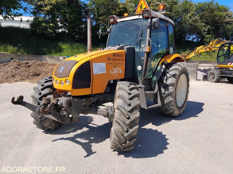TRACTEUR CLASS ERGOS 436 - جرار: صور 1 TRACTEUR CLASS ERGOS 436 - جرار: صور 1