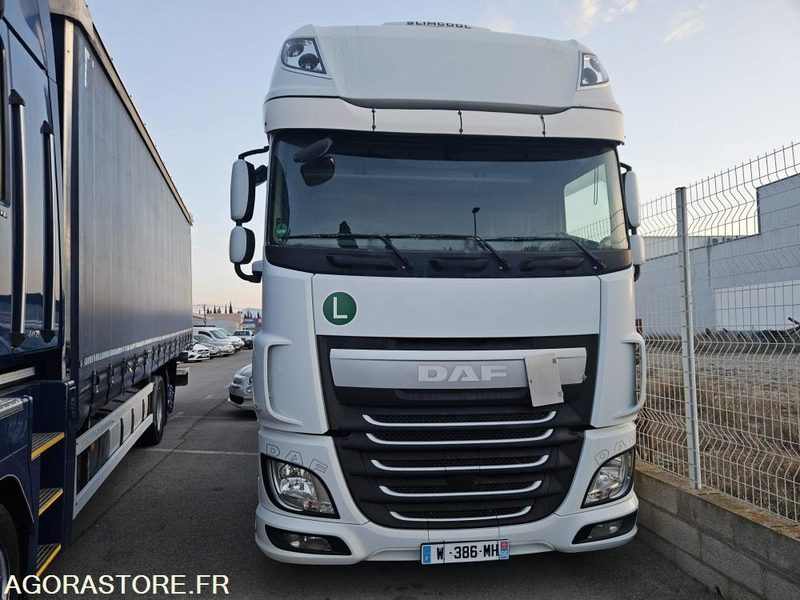 TRACTEUR DAF XF 510 XL - 2016 - 447120km - شاحنة جرار: صور 4 TRACTEUR DAF XF 510 XL - 2016 - 447120km - شاحنة جرار: صور 4