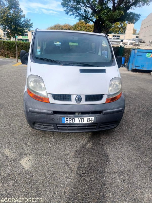 TRAFIC MINI BUS - صغيرة, ميكروباص: صور 1 TRAFIC MINI BUS - صغيرة, ميكروباص: صور 1