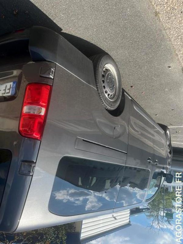 TTC / 0% TVA - MINIBUS CITROEN JUMPY SPACETOURER 1.5L BHDI - 4 portes - 2019 - صغيرة, ميكروباص: صور 3 TTC / 0% TVA - MINIBUS CITROEN JUMPY SPACETOURER 1.5L BHDI - 4 portes - 2019 - صغيرة, ميكروباص: صور 3