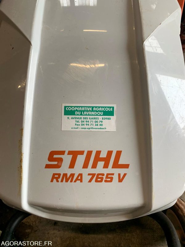 Tondeuse STIHL - جزازة المروج: صور 3 Tondeuse STIHL - جزازة المروج: صور 3