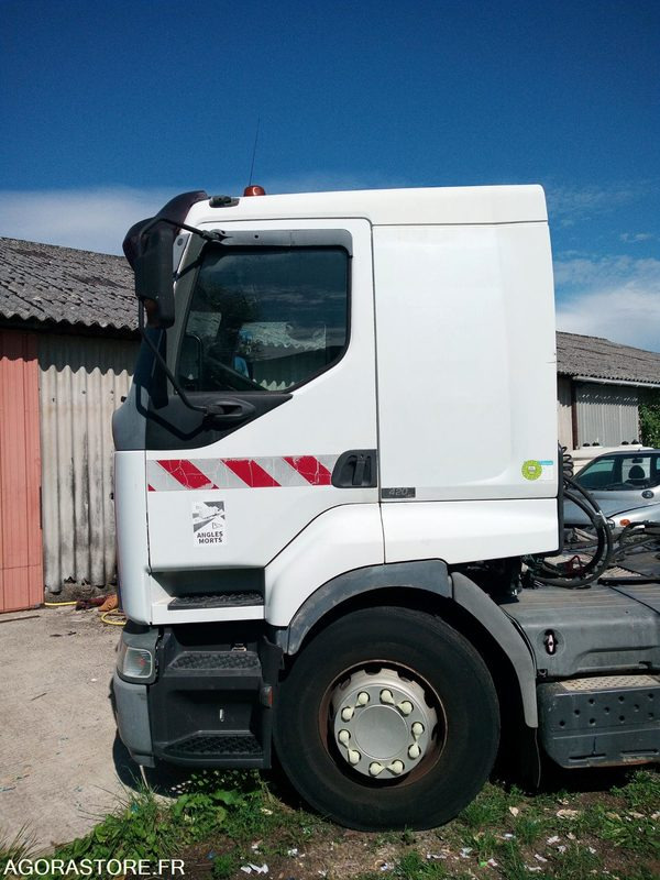 Tracteur Renault 420DCI - شاحنة جرار: صور 2 Tracteur Renault 420DCI - شاحنة جرار: صور 2