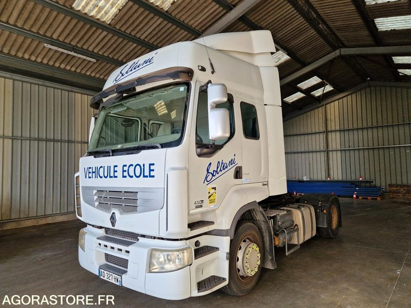 Tracteur Renault Premium - 2010 - 152258 - AQ327HW - شاحنة جرار: صور 1 Tracteur Renault Premium - 2010 - 152258 - AQ327HW - شاحنة جرار: صور 1
