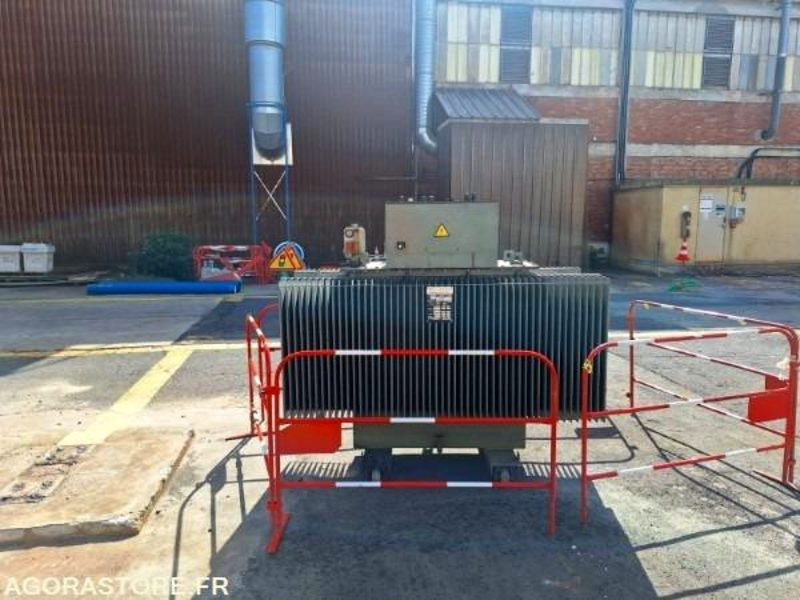 Transformateur électrique huile minérale 1000 kVA SNT - الأدوات والمعدات: صور 1 Transformateur électrique huile minérale 1000 kVA SNT - الأدوات والمعدات: صور 1