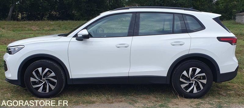 VOLKSWAGEN NOUVEAU TIGUAN 1.5 eTSI 150 cv EDITION DSG 2024 10.500 kms - سيارة: صور 2 VOLKSWAGEN NOUVEAU TIGUAN 1.5 eTSI 150 cv EDITION DSG 2024 10.500 kms - سيارة: صور 2