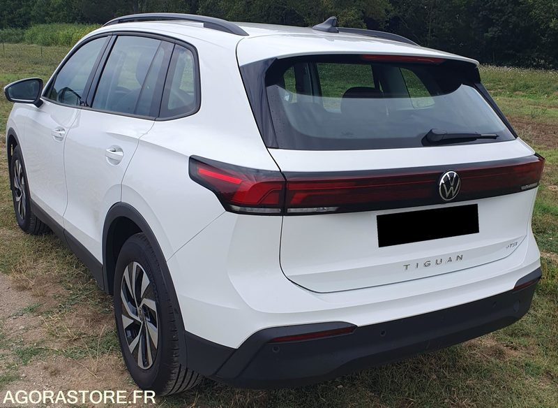 VOLKSWAGEN NOUVEAU TIGUAN 1.5 eTSI 150 cv EDITION DSG 2024 10.500 kms - سيارة: صور 3 VOLKSWAGEN NOUVEAU TIGUAN 1.5 eTSI 150 cv EDITION DSG 2024 10.500 kms - سيارة: صور 3