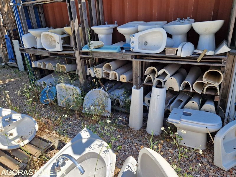 Vasques et colonnes en céramique - الأدوات والمعدات: صور 4 Vasques et colonnes en céramique - الأدوات والمعدات: صور 4