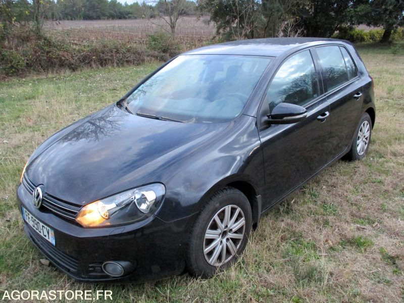 Volkswagen Golf VI 1.6i 102cv Multifuel E85 d'origine RARE - سيارة: صور 1 Volkswagen Golf VI 1.6i 102cv Multifuel E85 d'origine RARE - سيارة: صور 1