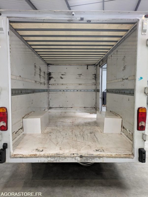 Fourgon - renault - master - 2011 - 271346 - BS864RY - فان: صور 5 Fourgon - renault - master - 2011 - 271346 - BS864RY - فان: صور 5