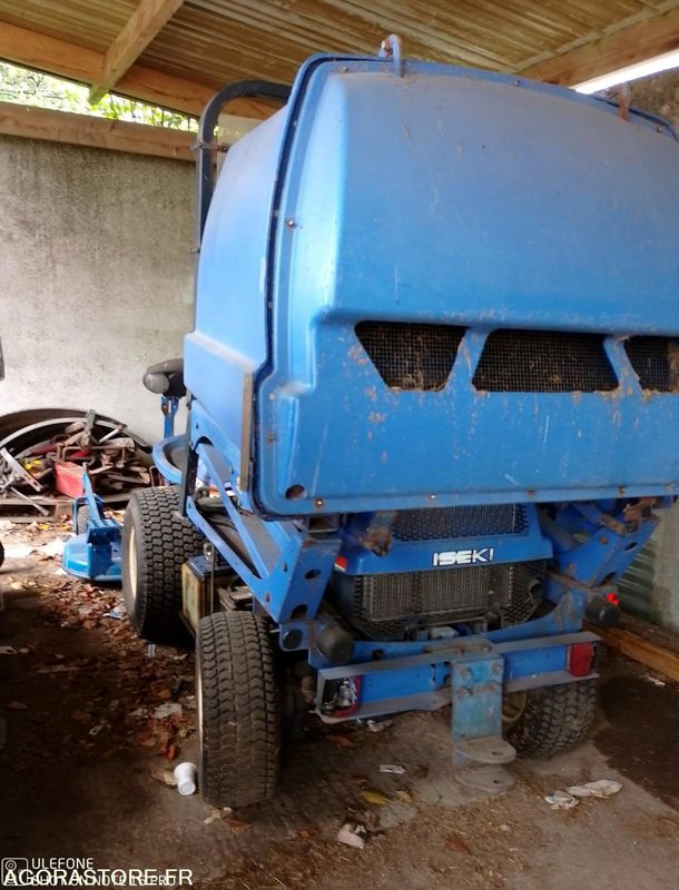 Tondeuse Iseki SF 370 2008 4000h fonctionnel - جزازة المروج: صور 3 Tondeuse Iseki SF 370 2008 4000h fonctionnel - جزازة المروج: صور 3