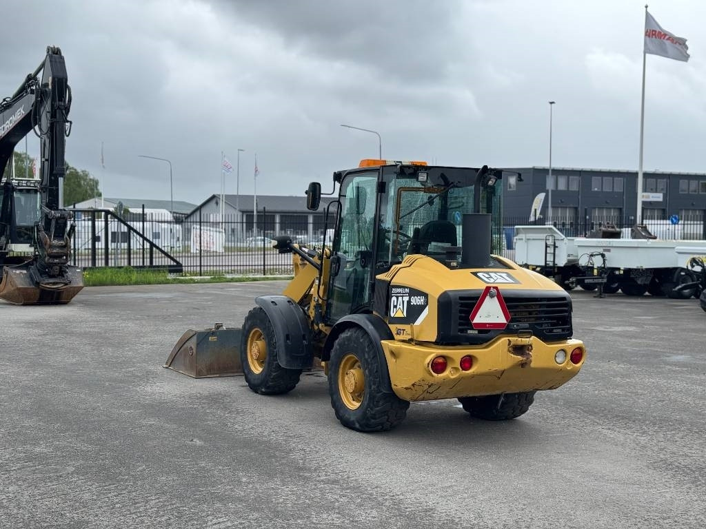 CAT 906 H - اللودر بعجل: صور 2 CAT 906 H - اللودر بعجل: صور 2