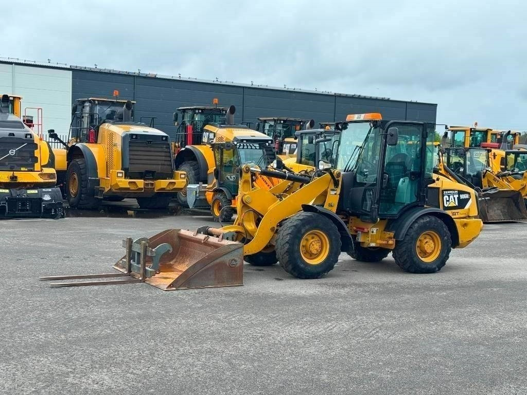 CAT 906 H  - اللودر بعجل: صور 5 CAT 906 H  - اللودر بعجل: صور 5
