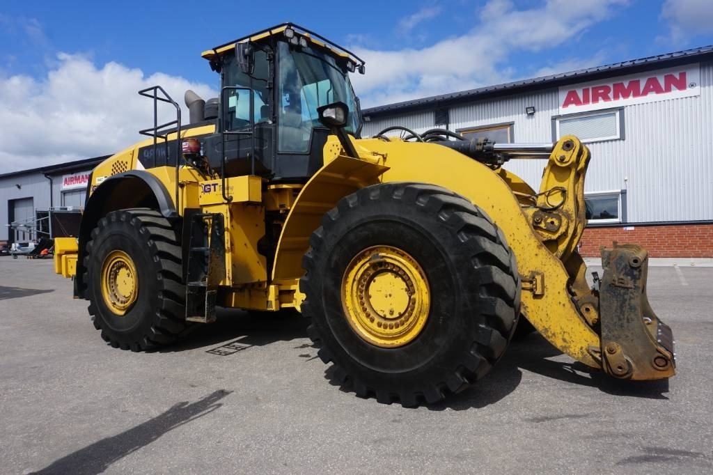 CAT 980M - اللودر بعجل: صور 5 CAT 980M - اللودر بعجل: صور 5