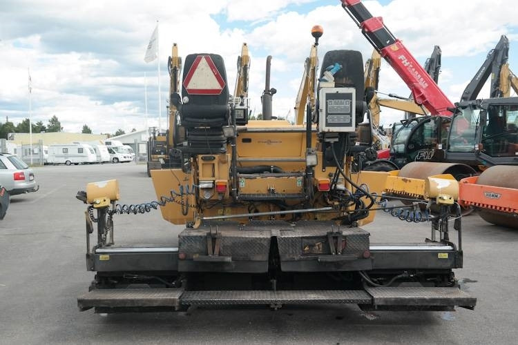 CAT AP 300 - العامل بالقار: صور 5 CAT AP 300 - العامل بالقار: صور 5