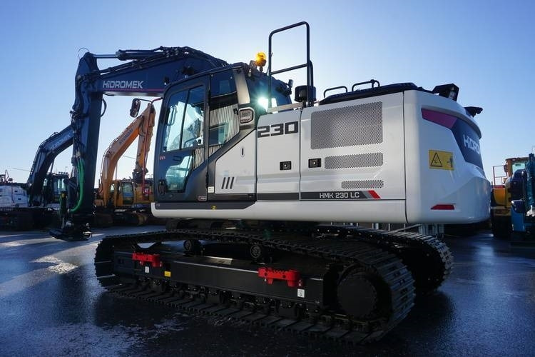 Hidromek HMK 230 LC-5 - حفارات زحافة: صور 3 Hidromek HMK 230 LC-5 - حفارات زحافة: صور 3