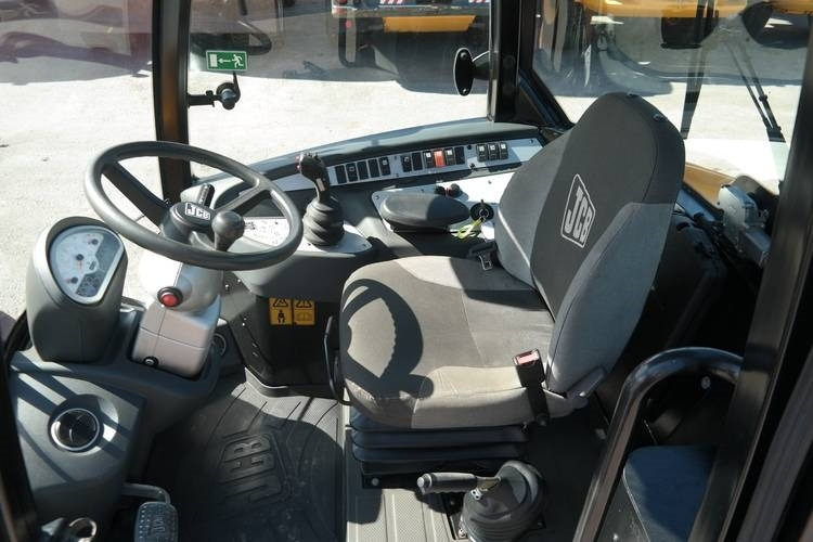 اللودر بعجل JCB 409ZX: صور 11 اللودر بعجل JCB 409ZX: صور 11